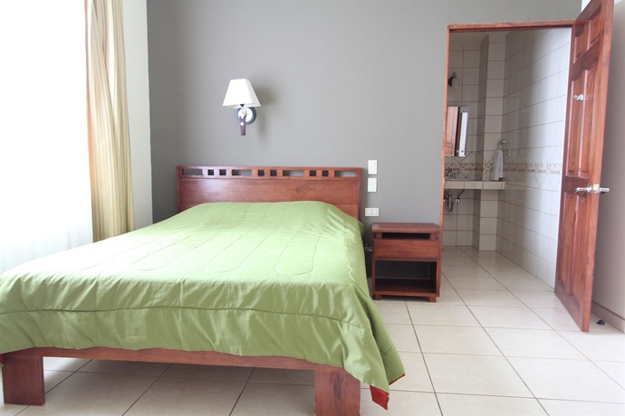 Imagen de la habitación del Hotel La Fortuna. Foto 12