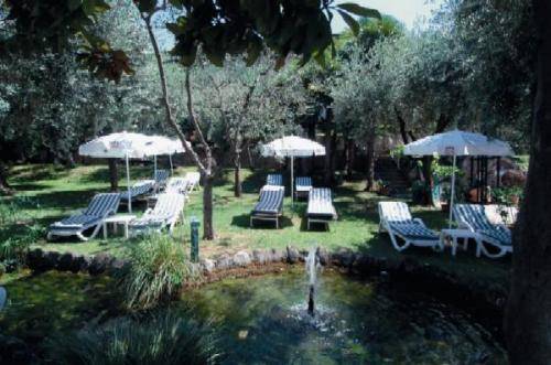 Imagen de la habitación del Hotel La Fraderiana. Foto 13