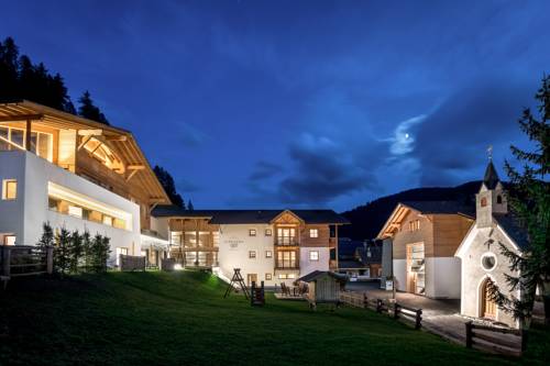 Imagen general del Hotel La Fradora - Dolomites. Foto 1