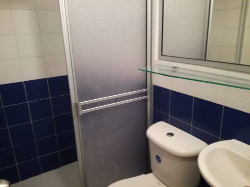 Imagen de la habitación del Hotel La Fragata. Foto 4