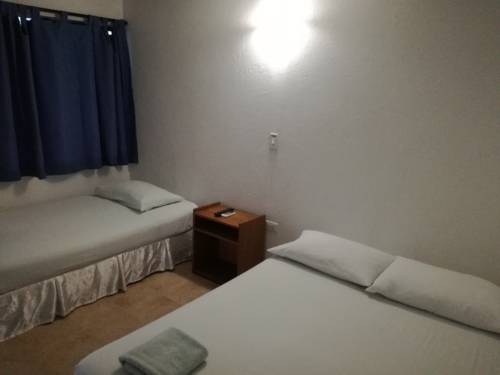 Imagen de la habitación del Hotel La Fragata. Foto 5