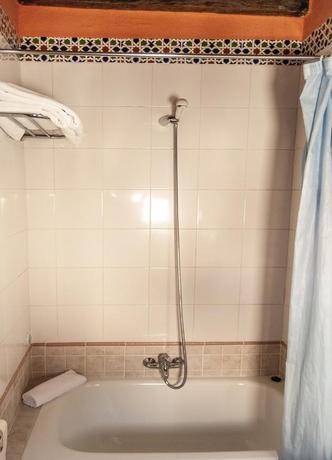 Imagen de la habitación del Hotel La Fragua I. Foto 12