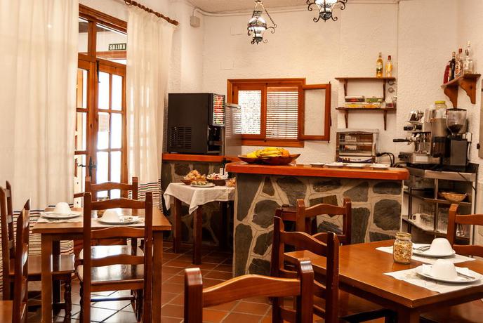 Imagen del bar/restaurante del Hotel La Fragua I. Foto 4