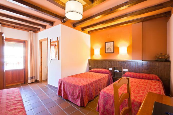 Imagen de la habitación del Hotel La Fragua I. Foto 19