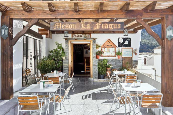 Imagen del bar/restaurante del Hotel La Fragua I. Foto 6