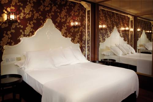Imagen de la habitación del Hotel La Fran&ccedil;a Boutique. Foto 10