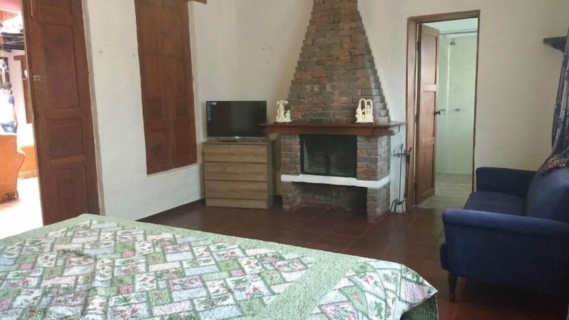 Imagen de la habitación del Hotel La Franchesca. Foto 11