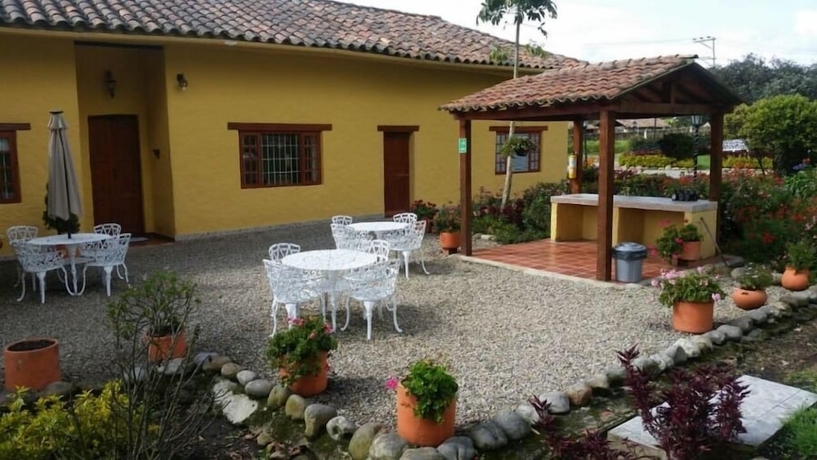 Imagen del bar/restaurante del Hotel La Franchesca. Foto 6