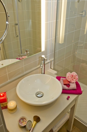 Imagen de la habitación del Hotel La Frégate - Bidart - By Miléade. Foto 12