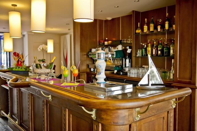 Imagen del bar/restaurante del Hotel La Frégate - Bidart - By Miléade. Foto 4