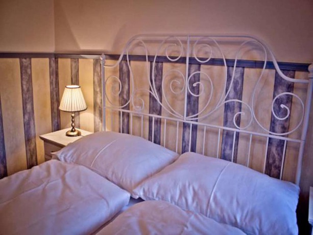 Imagen de la habitación del Hotel La Fresca. Foto 16
