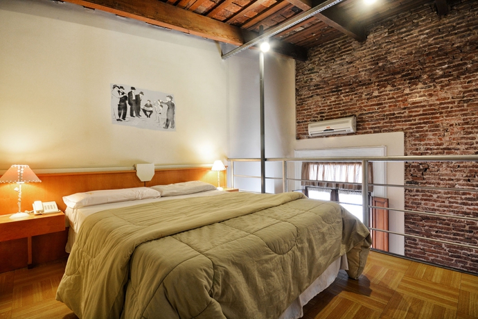 Imagen de la habitación del Hotel La Fresque. Foto 10