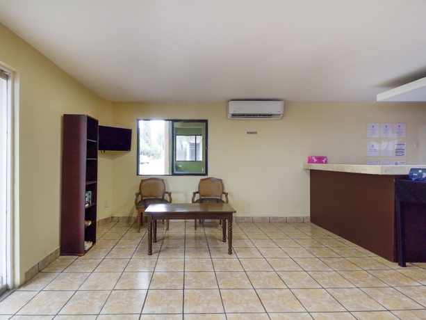 Imagen de los interiores del Hotel La Fuente, Saltillo. Foto 17