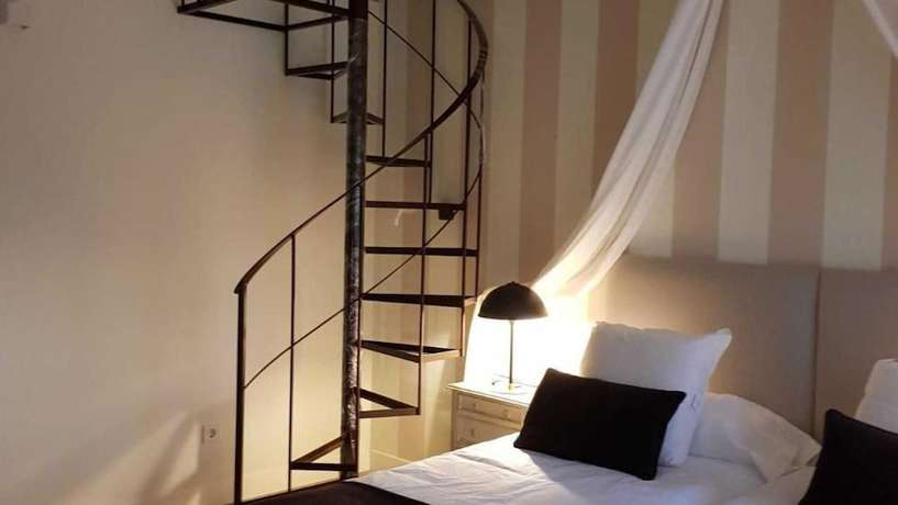 Imagen de la habitación del Hotel La Fuentona De Santillana. Foto 5