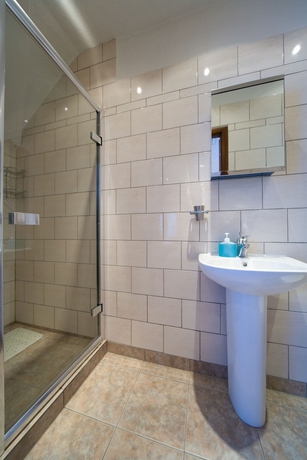 Imagen de la habitación del Hotel La Gaffe. Foto 6