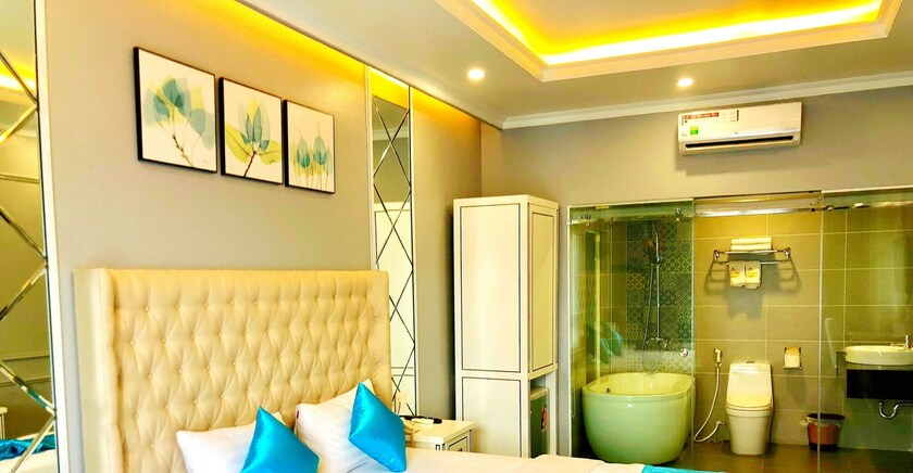 Imagen de la habitación del Hotel La Galerie Hotel. Foto 4