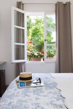 Imagen de la habitación del Hotel La Garance. Foto 7