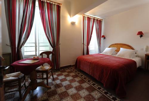 Imagen de la habitación del Hotel La Garance. Foto 11