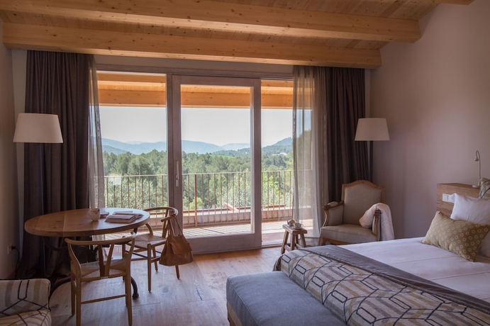 Imagen de la habitación del Hotel La Garriga De Castelladral. Foto 15