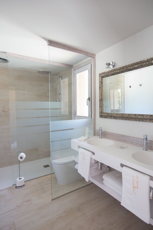 Imagen de la habitación del Hotel La Garriga De Castelladral. Foto 16