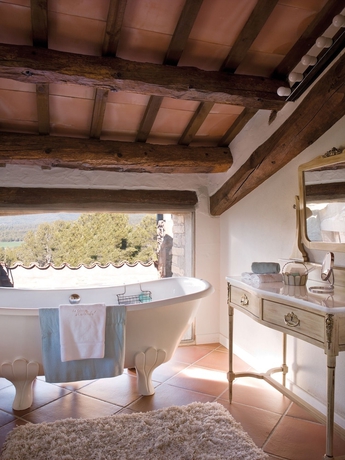 Imagen de la habitación del Hotel La Garriga De Castelladral. Foto 18