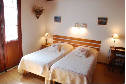 Imagen de la habitación del Hotel La Gelinotte. Foto 11