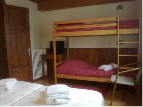 Imagen de la habitación del Hotel La Gelinotte. Foto 12