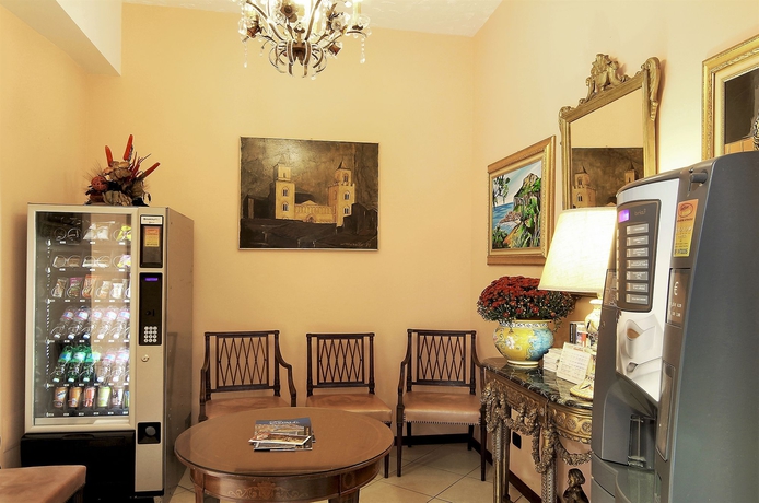 Imagen de los interiores del Hotel La Giara. Foto 13