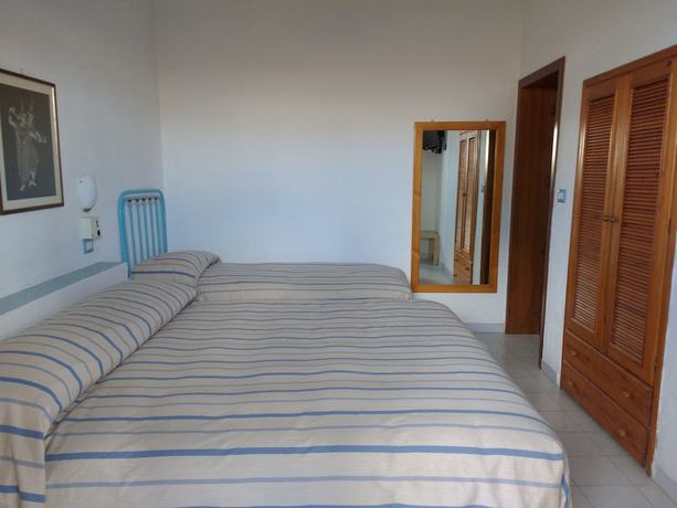 Imagen de la habitación del Hotel La Giara Vulcano. Foto 6