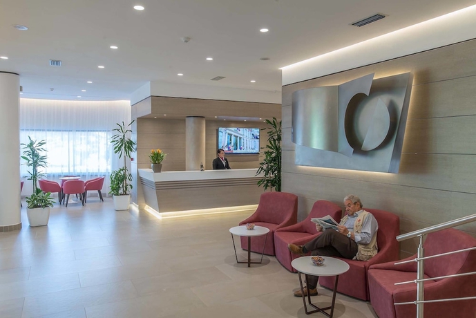 Imagen de los interiores del Hotel La Giocca. Foto 17