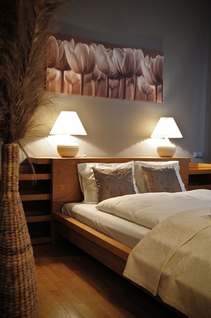 Imagen de la habitación del Hotel La Gioia Modern Designed Studios. Foto 3