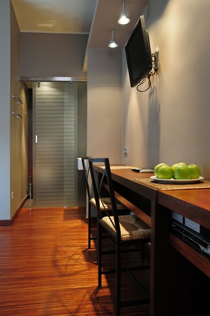 Imagen de la habitación del Hotel La Gioia Modern Designed Studios. Foto 10
