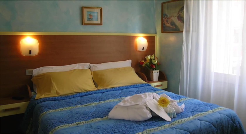 Imagen de la habitación del Hotel La Gioiosa. Foto 13