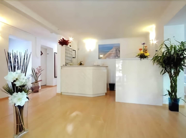Imagen de los interiores del Hotel La Gioiosa, Rimini. Foto 17
