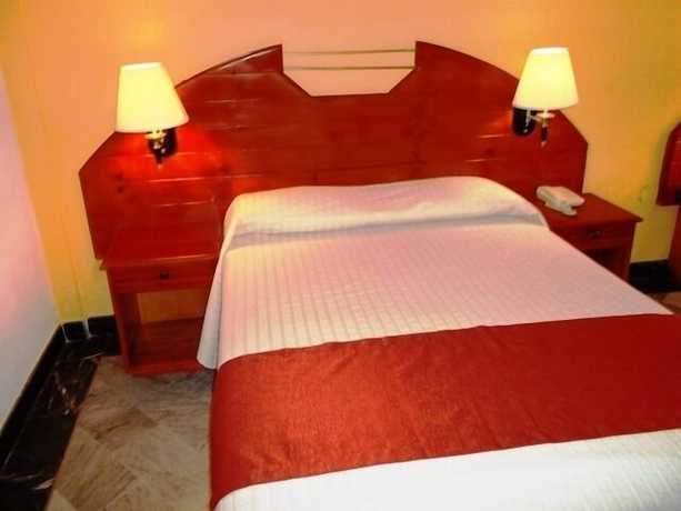 Imagen de la habitación del Hotel La Giralda, Ibarra. Foto 16