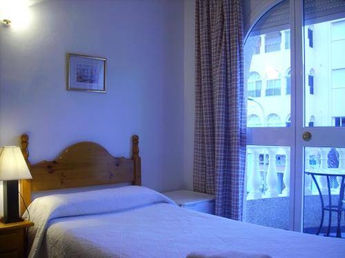 Imagen de la habitación del Hotel La Giralda, Rota. Foto 3