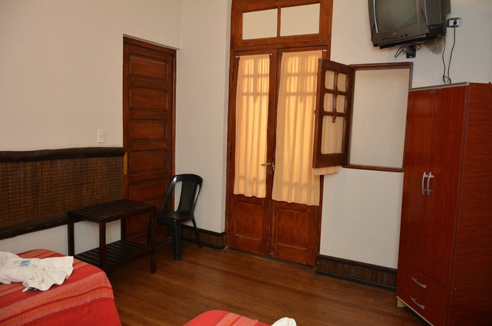 Imagen de la habitación del Hotel La Giralda, SALTA. Foto 11