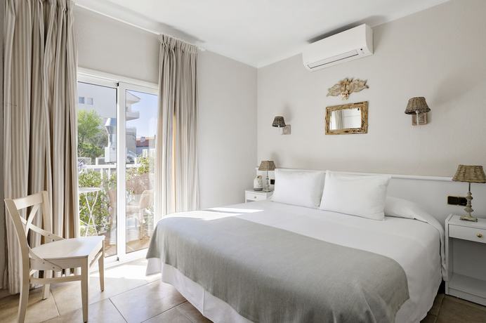 Imagen de la habitación del Hotel La Goleta. Foto 2