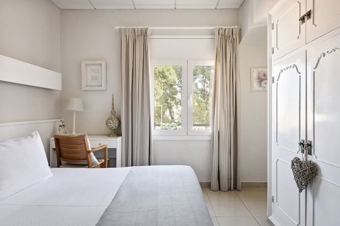 Imagen de la habitación del Hotel La Goleta. Foto 6