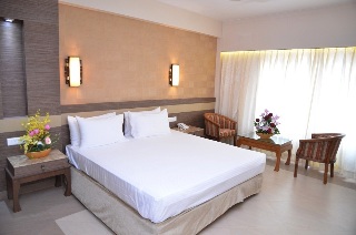 Imagen general del Hotel La Grace Resort. Foto 8