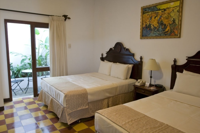 Imagen de la habitación del Hotel La Gran Francia. Foto 9