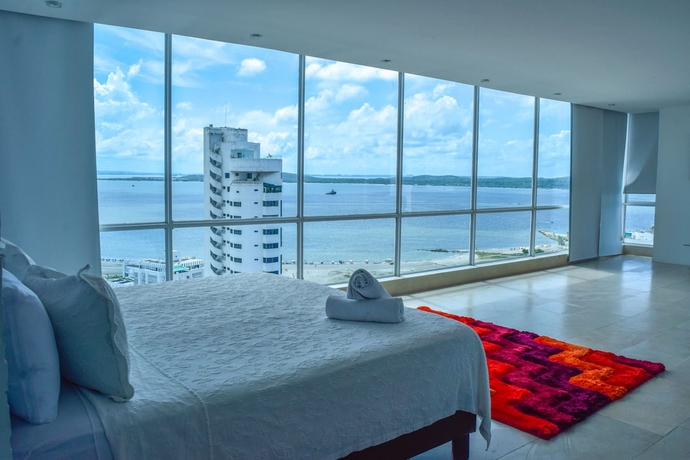 Imagen de la habitación del Hotel La Gran Via. Foto 4