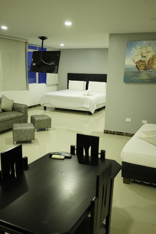 Imagen de la habitación del Hotel La Gran Via. Foto 10