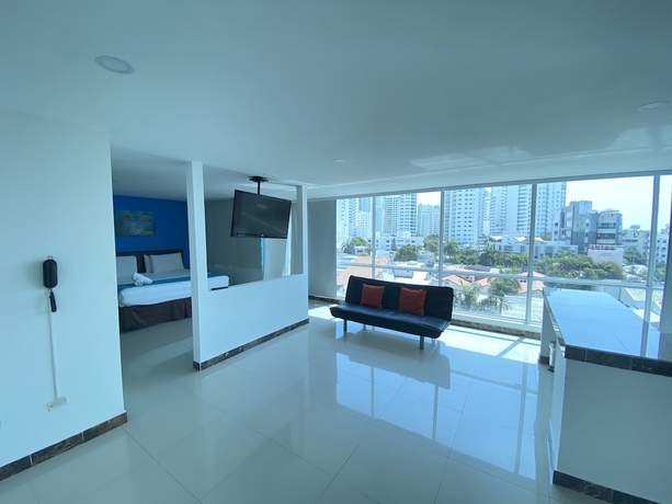 Imagen de los interiores del Hotel La Gran Via. Foto 14