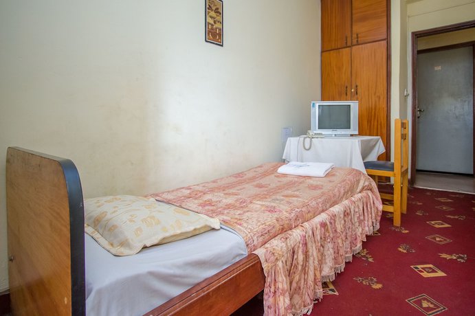 Imagen de la habitación del Hotel La Grand Chez Johnson Muyenga. Foto 15