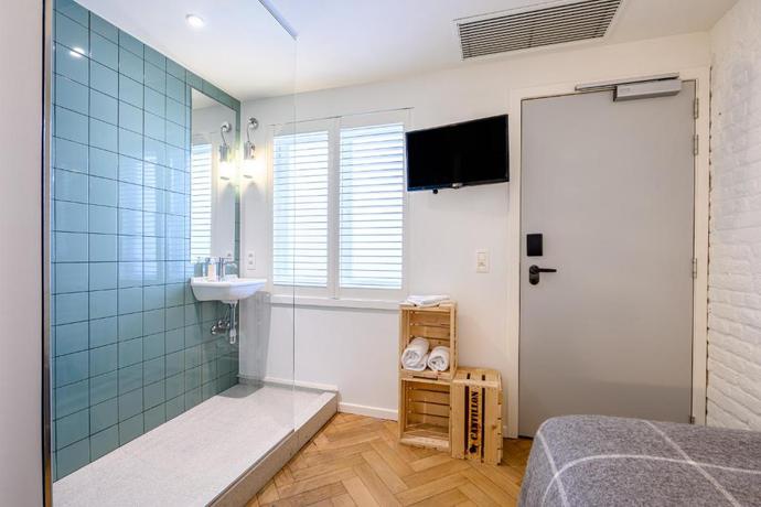 Imagen de la habitación del Hotel La Grande Cloche. Foto 4