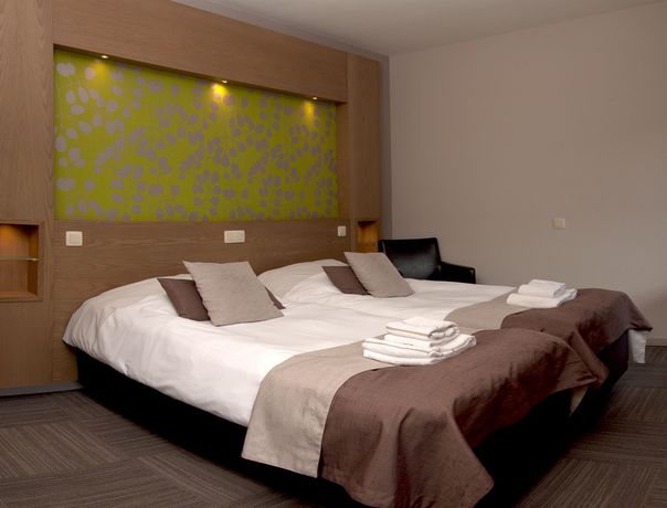 Imagen de los interiores del Hotel - La Grande Cure. Foto 13