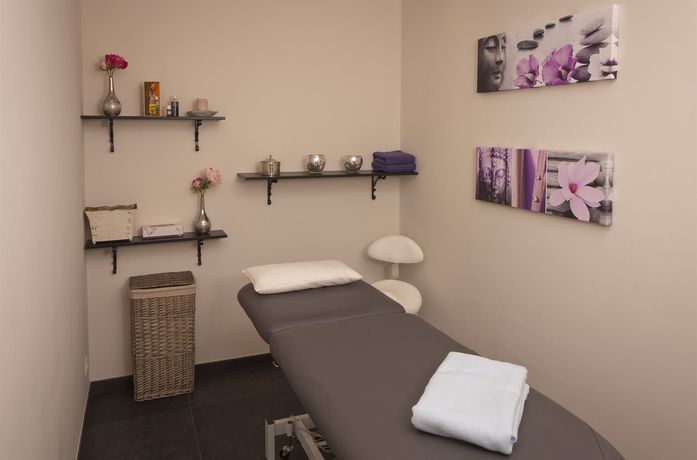 Imagen de los exteriores del Hotel - La Grande Cure. Foto 11