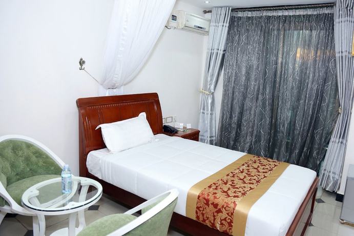 Imagen de la habitación del Hotel La Grande. Foto 9