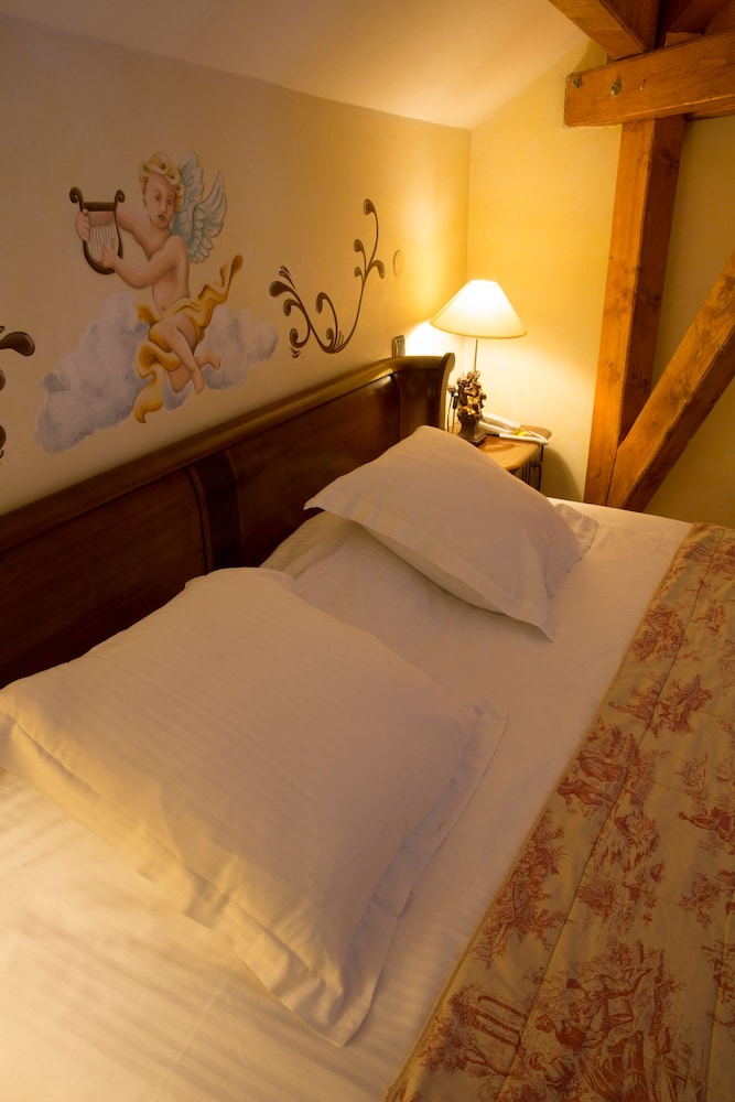 Imagen de la habitación del Hotel La Grange De Conde Chateaux Et Hotels Collection. Foto 6